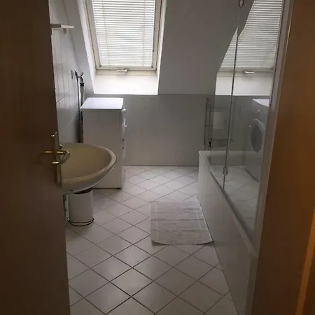 Gartenblick * Zell am Main