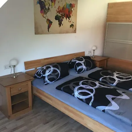 Gartenblick Apartment Zell am Main